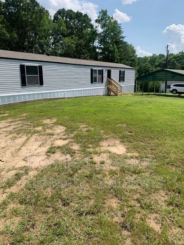 property at 604 Hasty School Rd