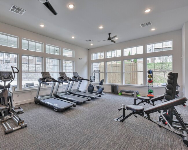 Town Oaks Apartments in Orlando, FL - Building Photo - Building Photo