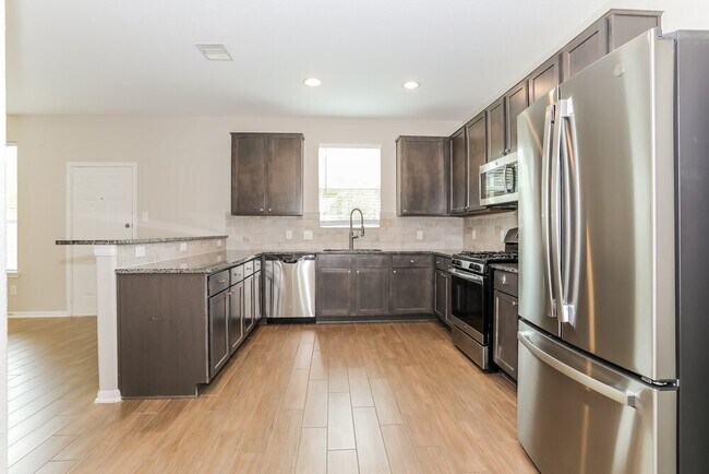 16389 Olive Sparrow Dr in Conroe, TX - Building Photo - Building Photo