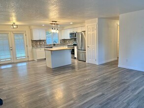 1333 Clover Loop SE in Olympia, WA - Building Photo - Building Photo