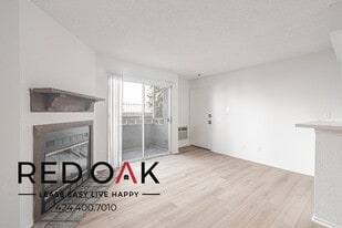 10346 Commerce Ave in Los Angeles, CA - Building Photo