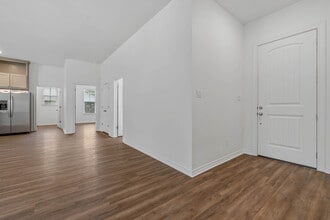 1220 Neal Pickett Dr in College Station, TX - Building Photo - Building Photo