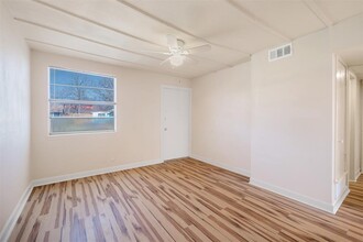 1709 Cedar Ave in Austin, TX - Building Photo - Building Photo