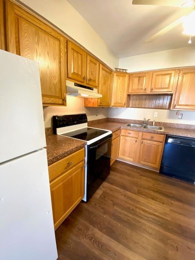 1026 Brinker Dr in Hagerstown, MD - Building Photo - Building Photo