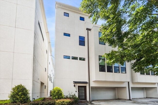 property at 1703 Weber St