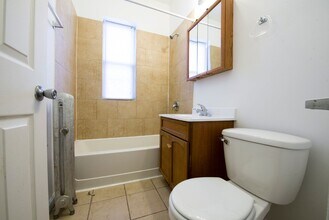 5958 W North Ave 1605-11 N Austin Chicago, IL 60639 in Chicago, IL - Building Photo - Building Photo