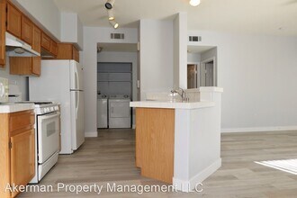 2124 Calville St in Las Vegas, NV - Building Photo - Building Photo