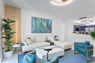 804 E Windward Way in Lantana, FL - Building Photo - Building Photo