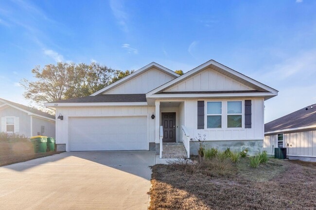 property at 3021 Jane Ln