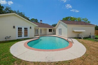 2742 Triway Ln in Houston, TX - Building Photo - Building Photo