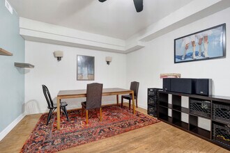 2638 W Haddon Ave in Chicago, IL - Building Photo - Building Photo
