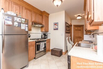 37 Charles St, Unit 1 in Boston, MA - Building Photo - Building Photo