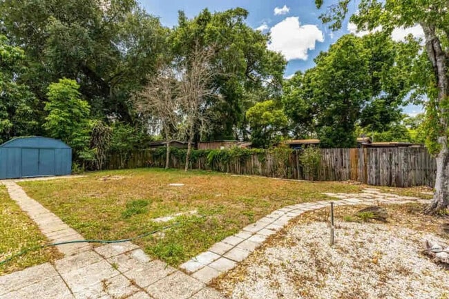 1204 Co Rd 431 in Pine Hills, FL - Building Photo - Building Photo