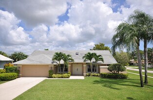 1919 Lindsey Ct in Wellington, FL - Building Photo