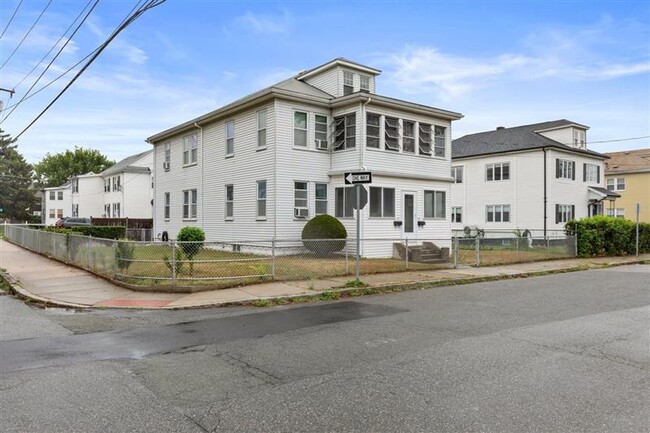 64 Billings Ave, Unit 2