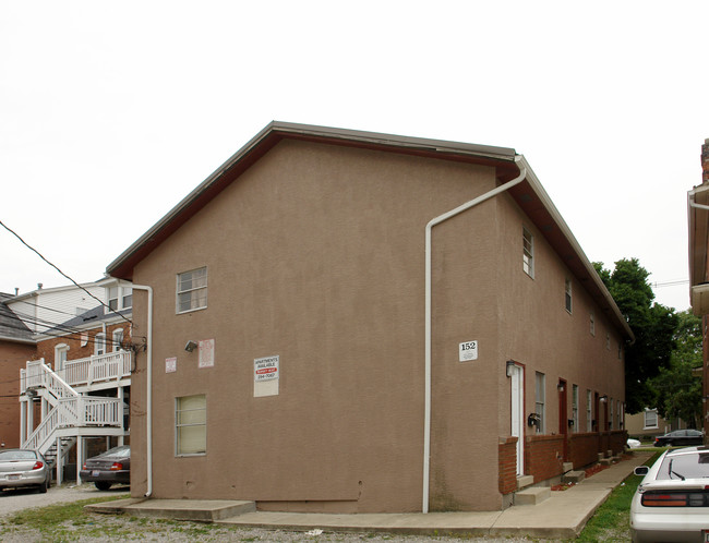 152 Chittenden Ave in Columbus, OH - Building Photo - Building Photo