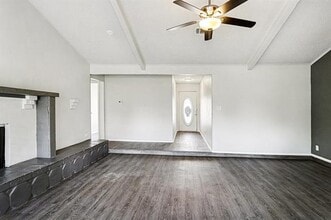 2705 Warren Ln in Fort Worth, TX - Building Photo - Building Photo