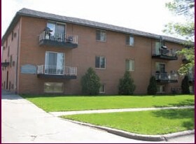 Elm Creek Apartments in West Fargo, ND - Building Photo