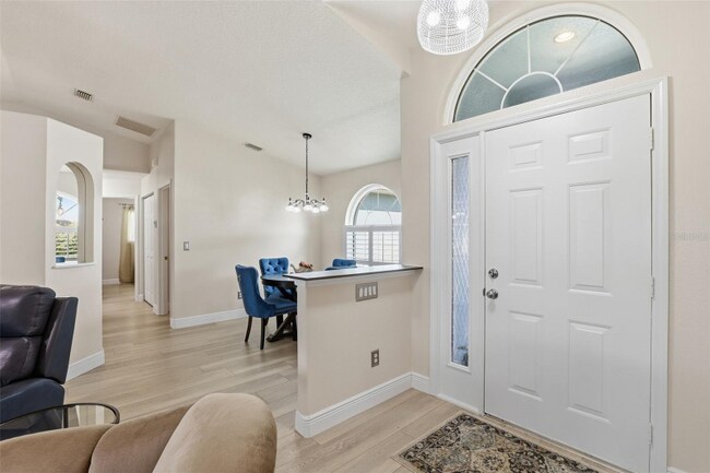 6211 65th Pl E in Palmetto, FL - Building Photo - Building Photo