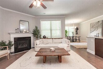 5715 Rocky Falls Rd in Suwanee, GA - Building Photo - Building Photo
