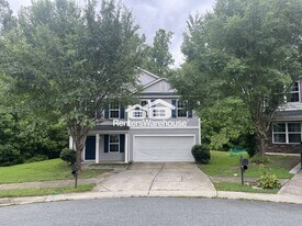 4328 Houldsworth Dr in Charlotte, NC - Building Photo