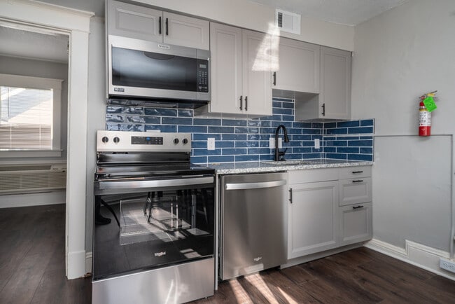 property at 1228 Louisiana St