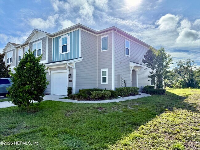 1193 Beach Dune Dr in Jacksonville, FL - Building Photo - Building Photo