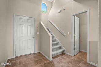 5028 Silver Ranch Ave in El Paso, TX - Building Photo - Building Photo