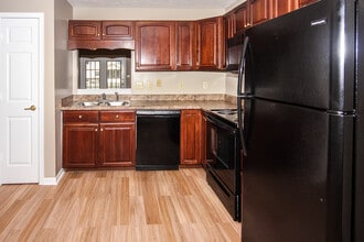 6545 Deep Run Ct in Indianapolis, IN - Building Photo - Building Photo