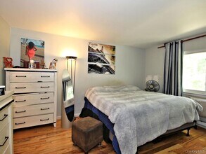 403 Woodland Hills Rd in White Plains, NY - Building Photo - Building Photo