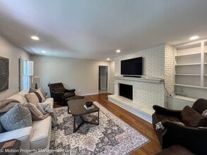 123 N Palisades Dr in Signal Mountain, TN - Building Photo - Building Photo