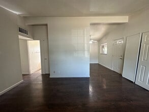 1316 Thorsen Ave in Modesto, CA - Building Photo - Building Photo