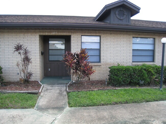 property at 609 Hampton St