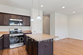 1314 Garden Dusk in San Antonio, TX - Building Photo - Building Photo