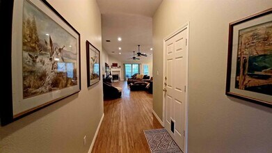 199 Ulupau Cir in Bastrop, TX - Building Photo - Building Photo