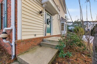 20502 Morningside Terrace in Sterling, VA - Building Photo - Building Photo