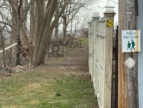 2 Sea View Ave in Nahant, MA - Building Photo - Building Photo