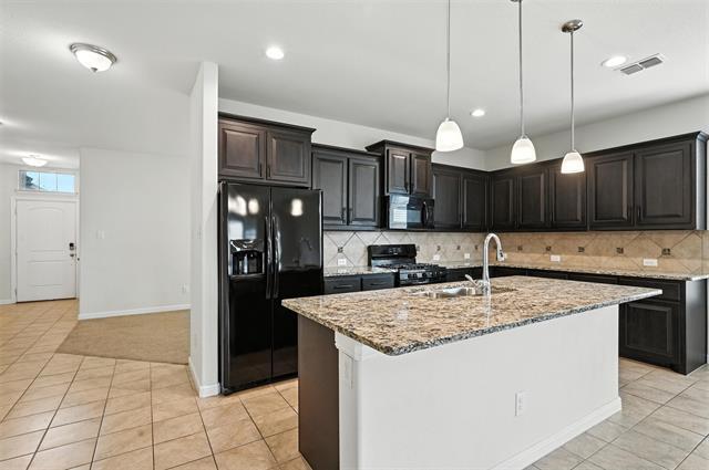 9117 Edenberry Ln in Fort Worth, TX - Building Photo - Building Photo