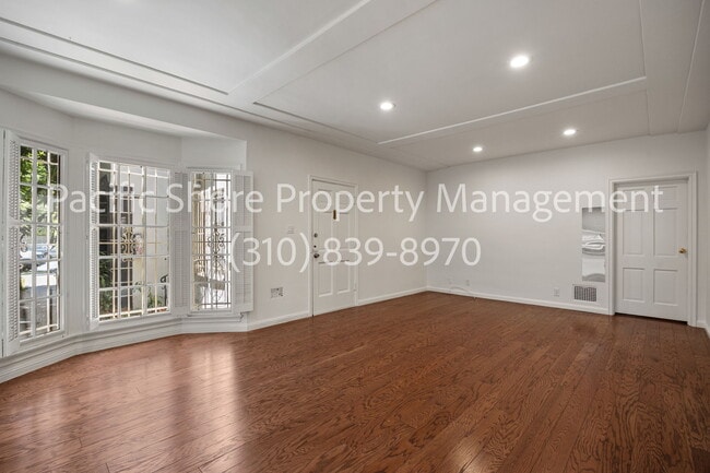 460 S Roxbury Dr, Unit 460