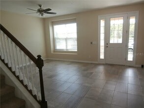 8750 Dufferin Ln in Orlando, FL - Building Photo - Building Photo