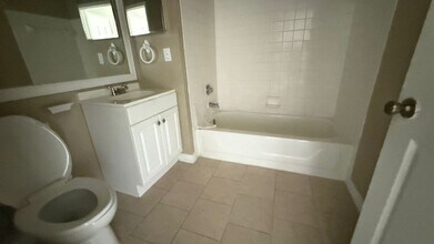 8849 Latrec Ave in Orlando, FL - Building Photo - Building Photo