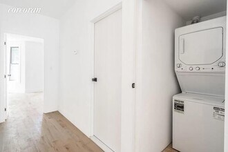 297 Hinsdale St in Brooklyn, NY - Building Photo - Building Photo