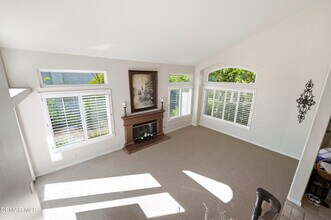 2670 Grandoaks Dr in Westlake Village, CA - Building Photo - Building Photo