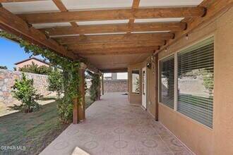 5021 Silver Cholla Dr in El Paso, TX - Building Photo - Building Photo