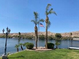 1663 AZ-95, Unit C11 in Bullhead City, AZ - Building Photo