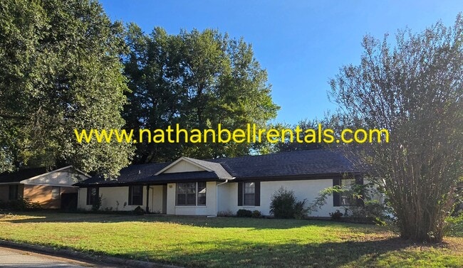 property at 695 32nd St SE