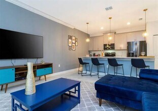 984 Leader St in Davenport, FL - Building Photo - Building Photo