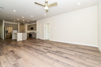 324 Sun Harvest Dr, Unit 1407 in Royse City, TX - Foto de edificio - Building Photo