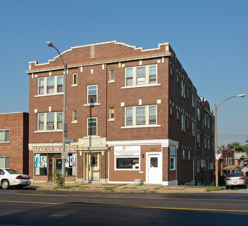 4053 S Grand in St. Louis, MO - Foto de edificio