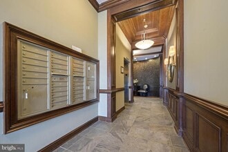 2350 NJ-33 in Trenton, NJ - Building Photo - Building Photo